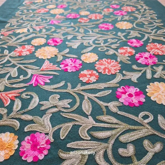 Green "Cashmere" Scarf with Chain Stitch Embroidery Flowers and Leaves - Picture 12 of 16